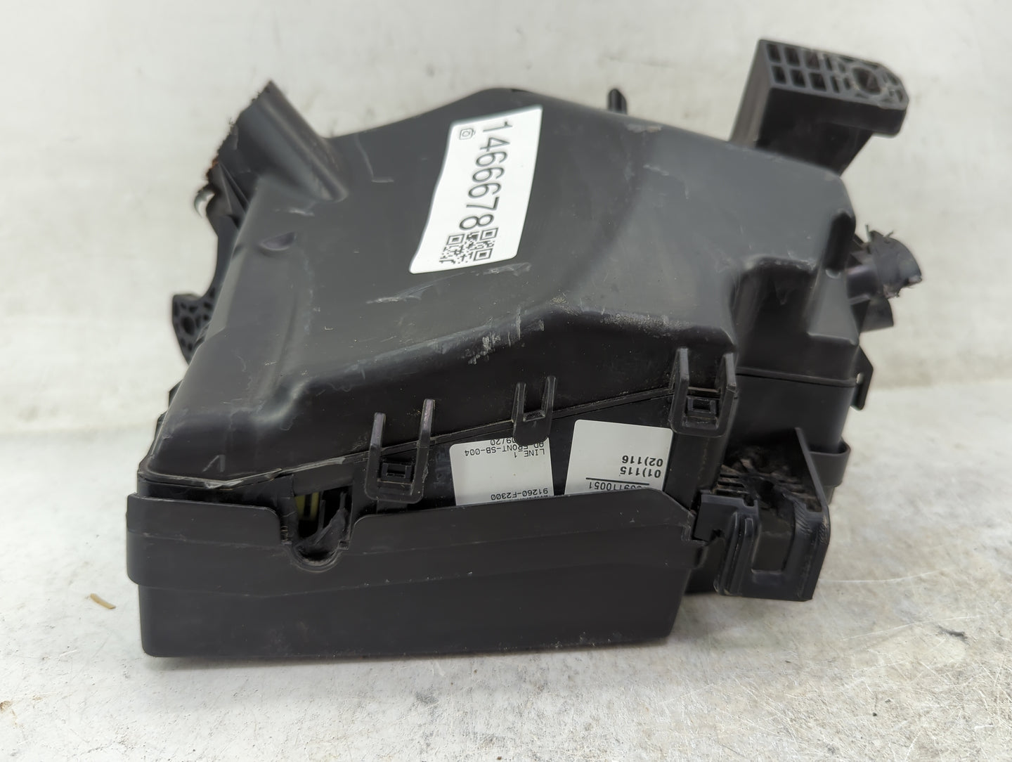 2019-2020 Hyundai Elantra Fusebox Fuse Box Panel Relay Module P/N:91260F2300 I914134 Fits Fits 2019 2020 OEM Used Auto Parts