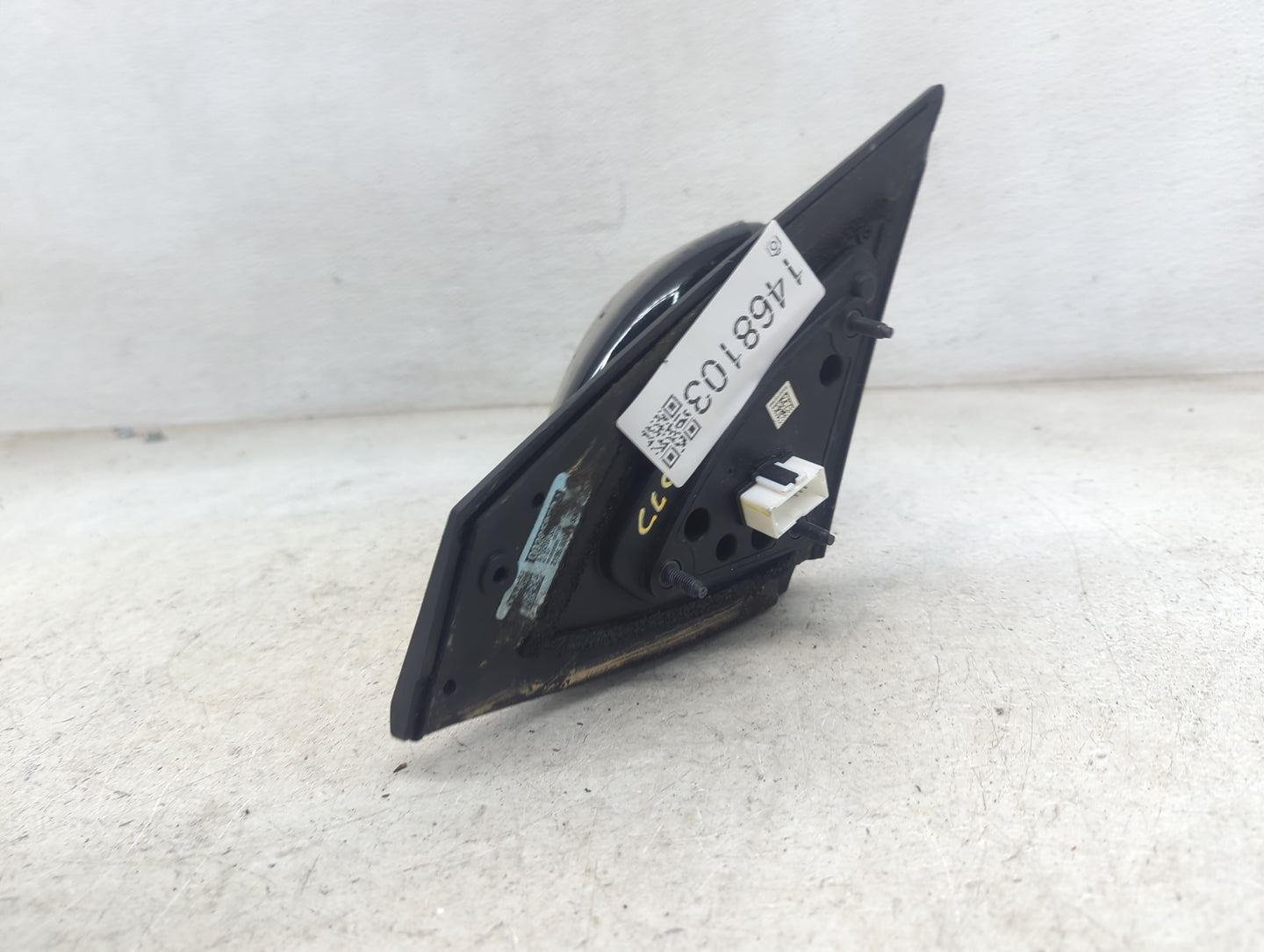 2017-2020 Hyundai Elantra Passenger Side View Mirror - Right Door Mirror OEM Used - Oemusedautoparts1.com