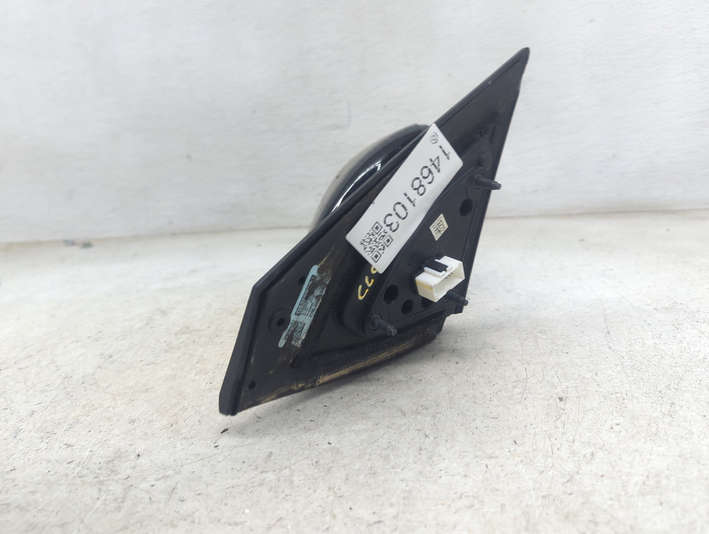 2017-2020 Hyundai Elantra Passenger Side View Mirror - Right Door Mirror OEM Used - Oemusedautoparts1.com
