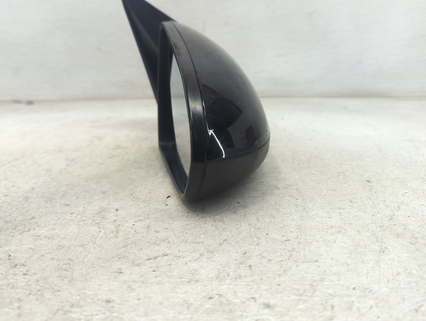 2017-2020 Hyundai Elantra Passenger Side View Mirror - Right Door Mirror OEM Used - Oemusedautoparts1.com
