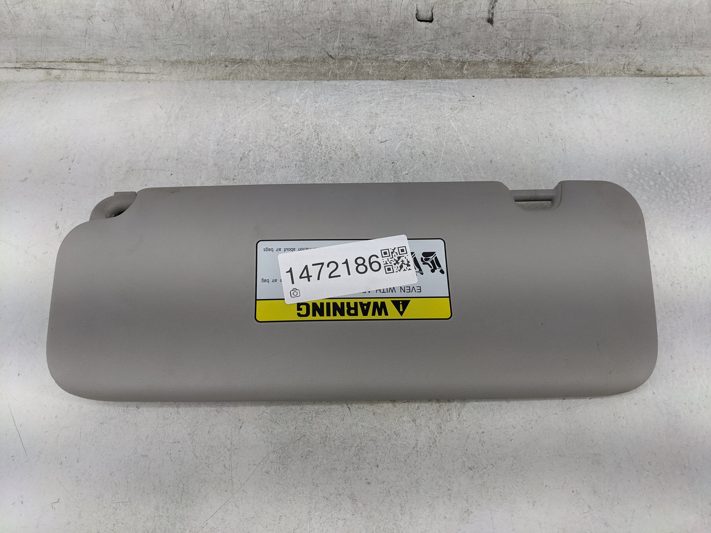2017-2020 Hyundai Elantra Sun Visor Shade Replacement Passenger Right Mirror Fits Fits 2017 2018 2019 2020 OEM Used Auto Par