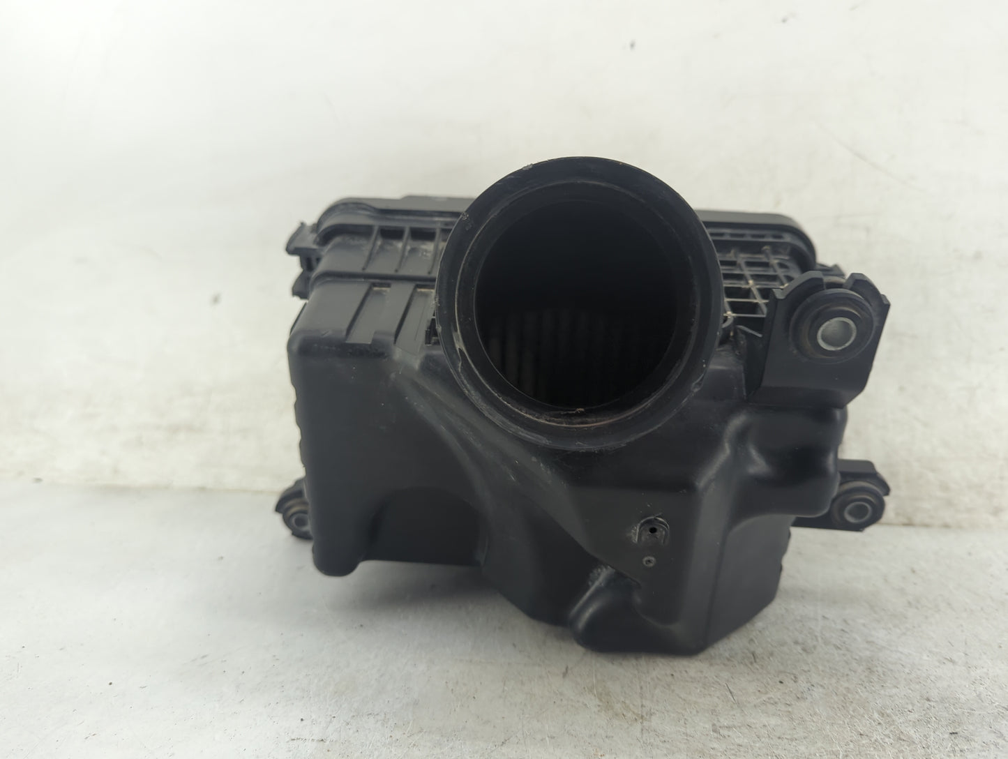 2017-2020 Hyundai Elantra Air Cleaner Intake-duct Hose Tube 1476748 - Oemusedautoparts1.com