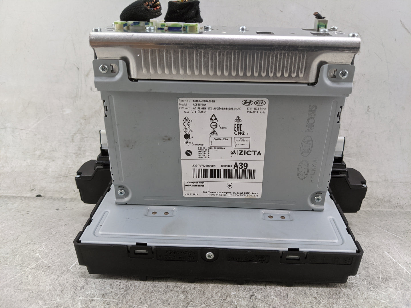 2019-2020 Hyundai Elantra Radio AM FM Cd Player Receiver Replacement P/N:96180-F2UADSSH ACB10F2AN Fits Fits 2019 2020 OEM Us