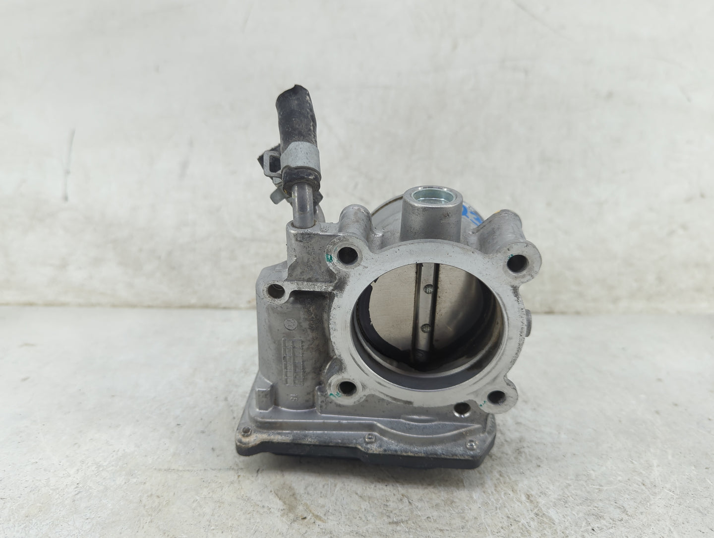2011-2020 Hyundai Elantra Throttle Body P/N:35100-2E000 5323 11B02 Fits OEM Used Auto Parts - Oemusedautoparts1.com