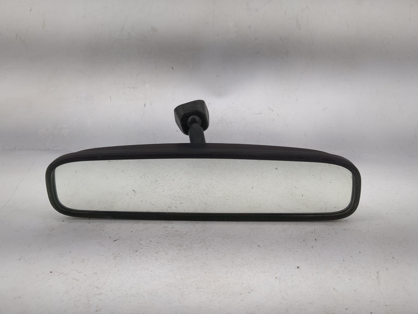 2013-2020 Hyundai Elantra Interior Rear View Mirror Replacement OEM P/N:049848 Fits OEM Used Auto Parts - Oemusedautoparts1.