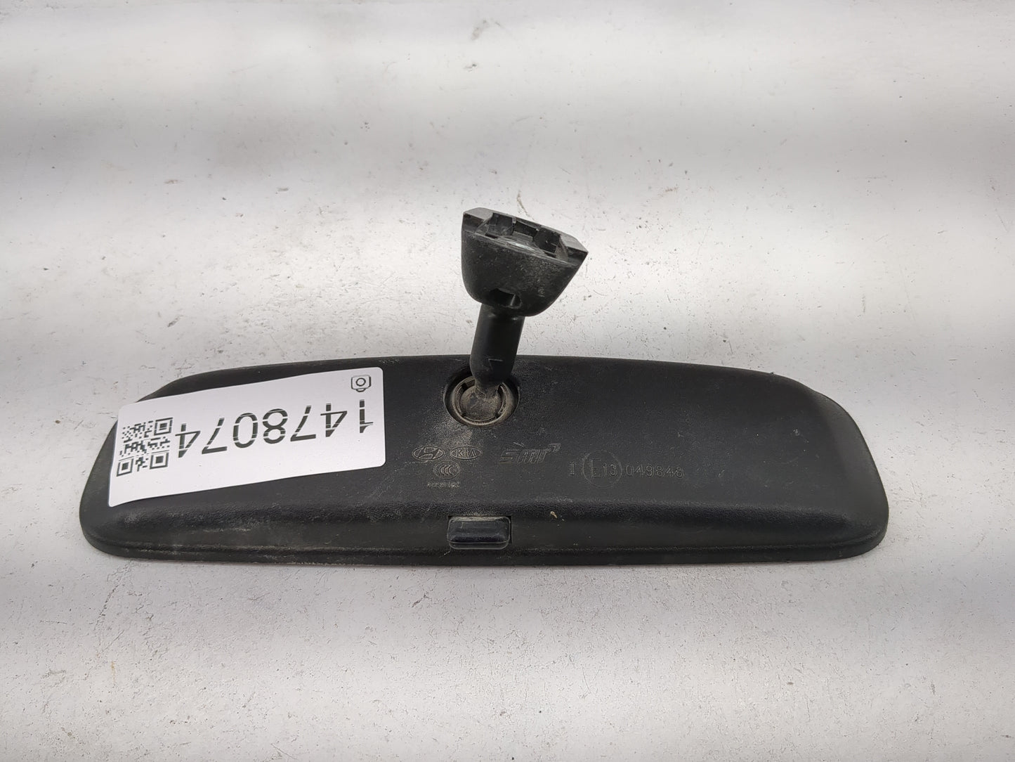 2013-2020 Hyundai Elantra Interior Rear View Mirror Replacement OEM P/N:049848 Fits OEM Used Auto Parts - Oemusedautoparts1.