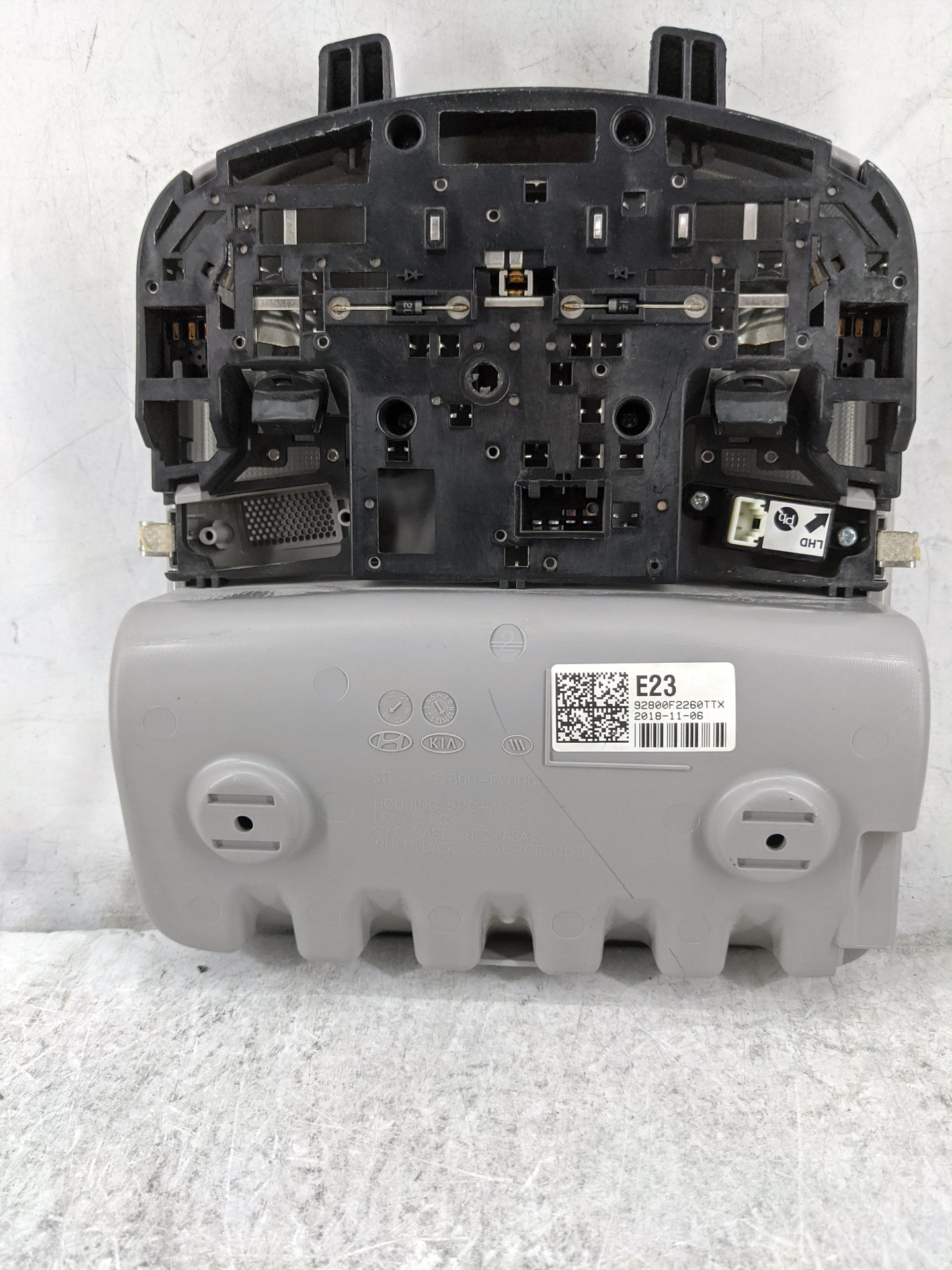 2019 Hyundai Elantra Overhead Roof Console Gray - Oemusedautoparts1.com
