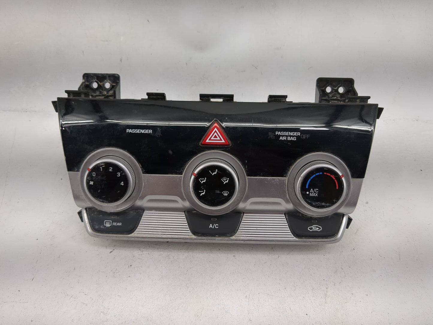 2019-2020 Hyundai Elantra Climate Control Module Temperature AC/Heater Replacement P/N:97250-F2XXX Fits Fits 2019 2020 OEM U