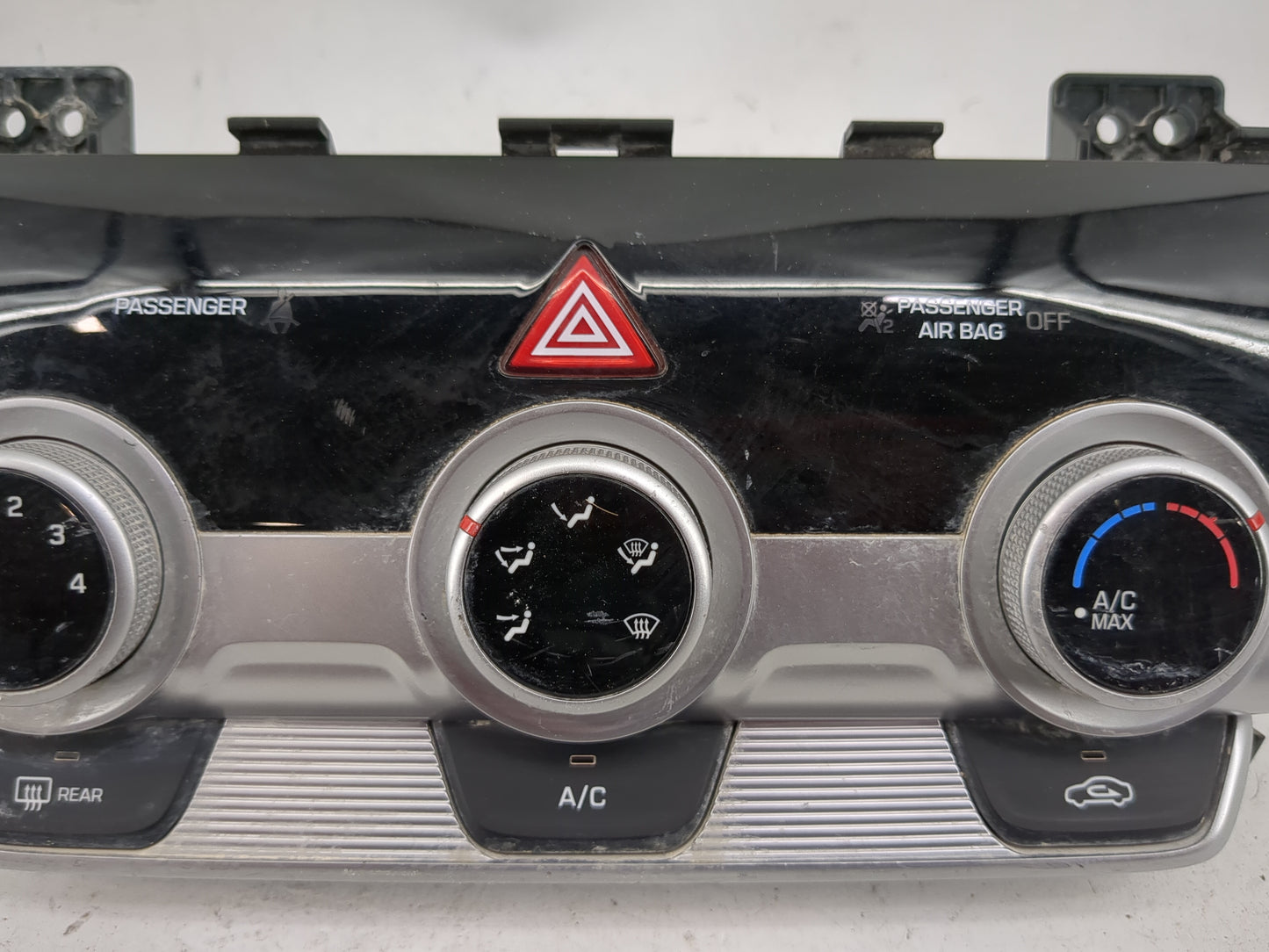 2019-2020 Hyundai Elantra Climate Control Module Temperature AC/Heater Replacement P/N:97250-F2XXX Fits Fits 2019 2020 OEM U