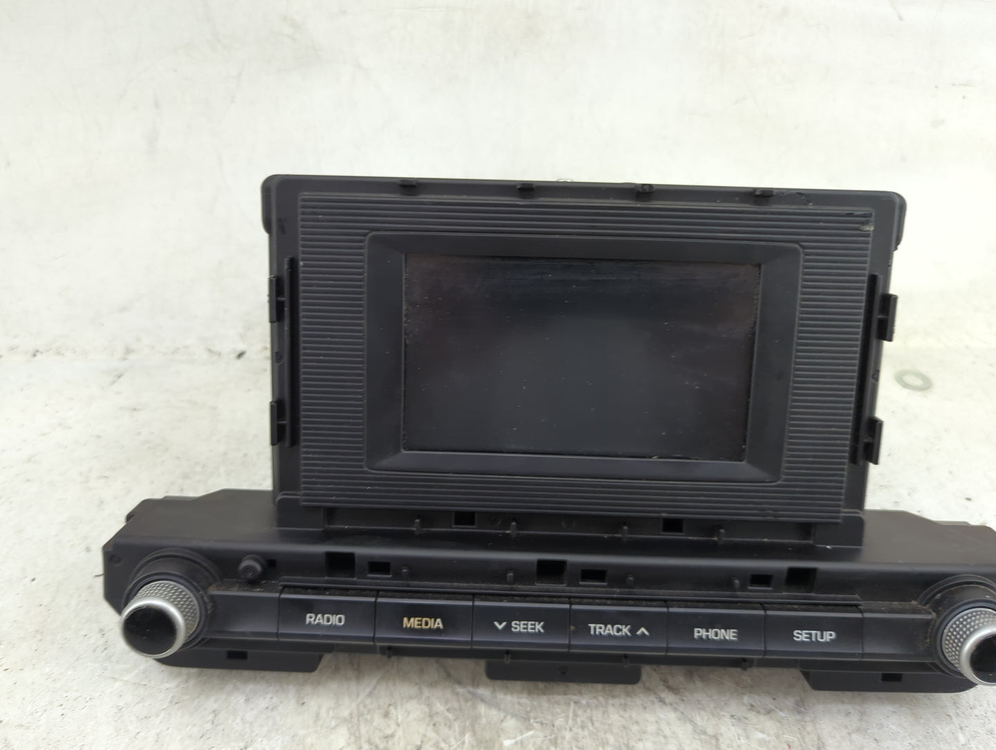2019-2020 Hyundai Elantra Radio AM FM Cd Player Receiver Replacement P/N:TQ8-ACB10F2AN A39 19CJ301442, 2642070 Fits Fits 201