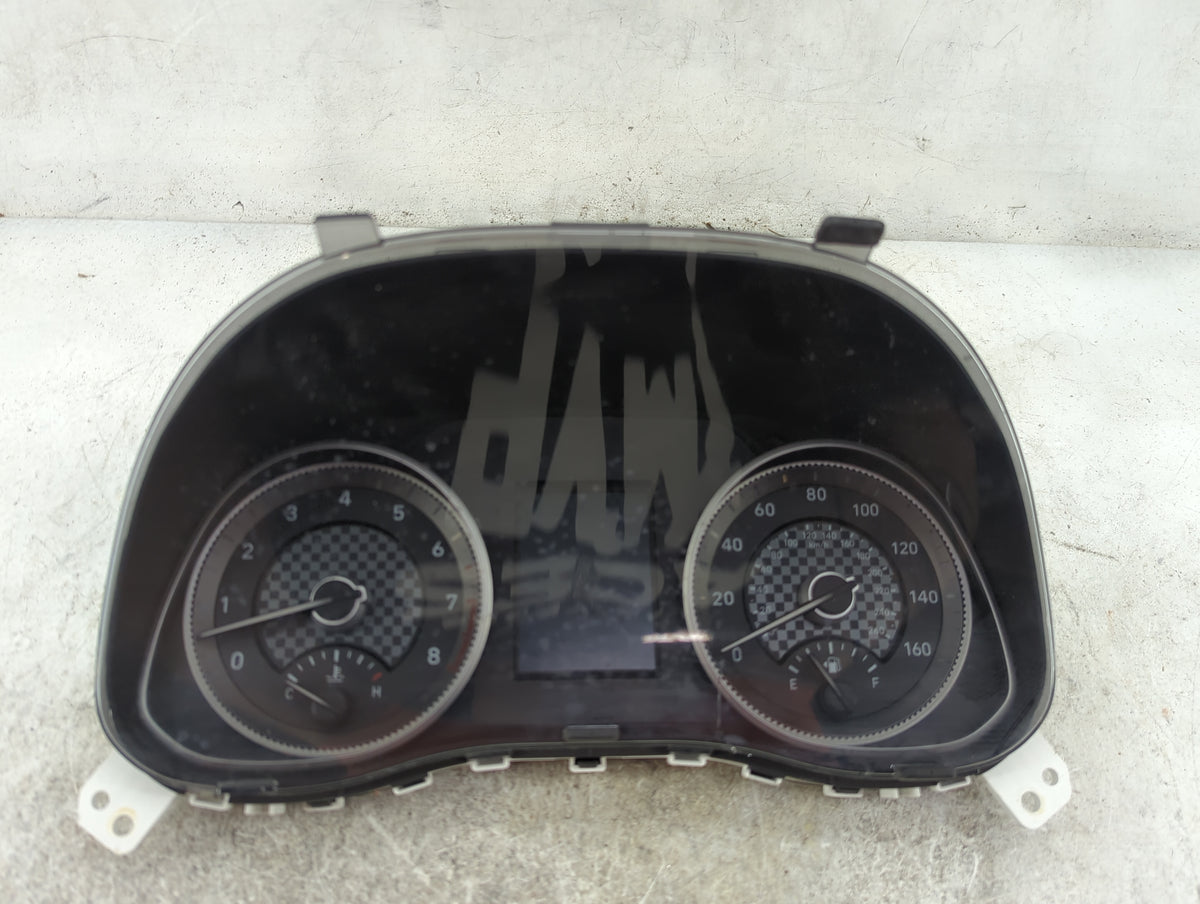 2019-2020 Hyundai Elantra Instrument Cluster Speedometer Gauges P/N:94051-F3130 TN157590-95201H Miles: Fits Fits 2019 2020 O