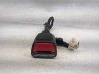 2017-2020 Hyundai Elantra Passenger Front Seatbelt Buckle 1512810 - Oemusedautoparts1.com