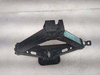2019 Hyundai Elantra Spare Scissor Car Jack 1519651 - Oemusedautoparts1.com