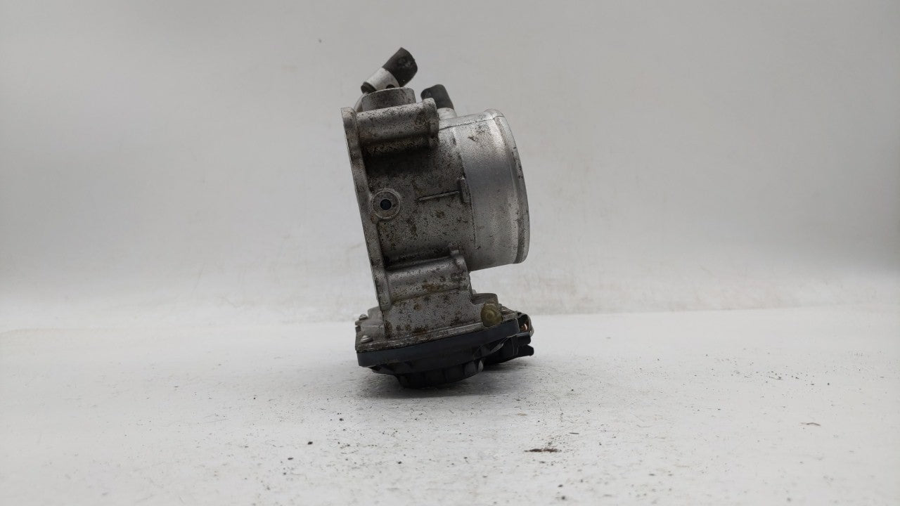 2011-2018 Hyundai Elantra Throttle Body P/N:35100-2E000 Fits Fits 2011 2012 2013 2014 2015 2016 2017 2018 2019 OEM Used Auto