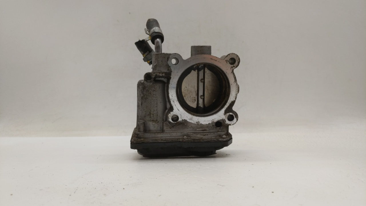 2011-2018 Hyundai Elantra Throttle Body P/N:35100-2E000 Fits Fits 2011 2012 2013 2014 2015 2016 2017 2018 2019 OEM Used Auto
