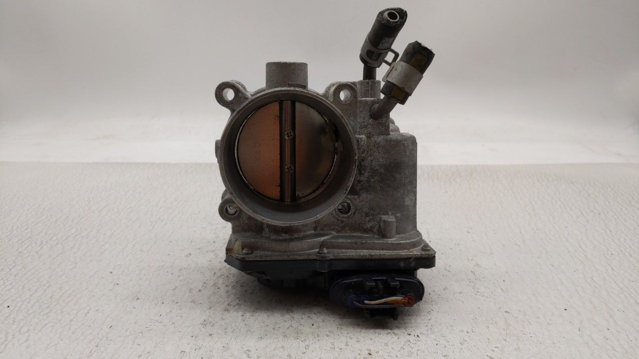 2011-2018 Hyundai Elantra Throttle Body P/N:35100-2E000 Fits Fits 2011 2012 2013 2014 2015 2016 2017 2018 2019 OEM Used Auto
