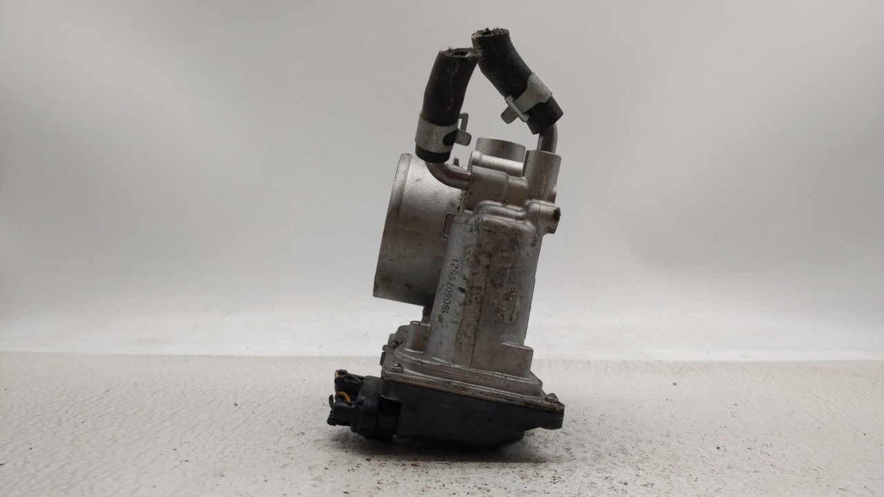 2011-2018 Hyundai Elantra Throttle Body P/N:35100-2E000 Fits Fits 2011 2012 2013 2014 2015 2016 2017 2018 2019 OEM Used Auto