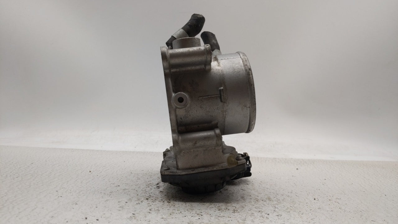 2011-2018 Hyundai Elantra Throttle Body P/N:35100-2E000 Fits Fits 2011 2012 2013 2014 2015 2016 2017 2018 2019 OEM Used Auto