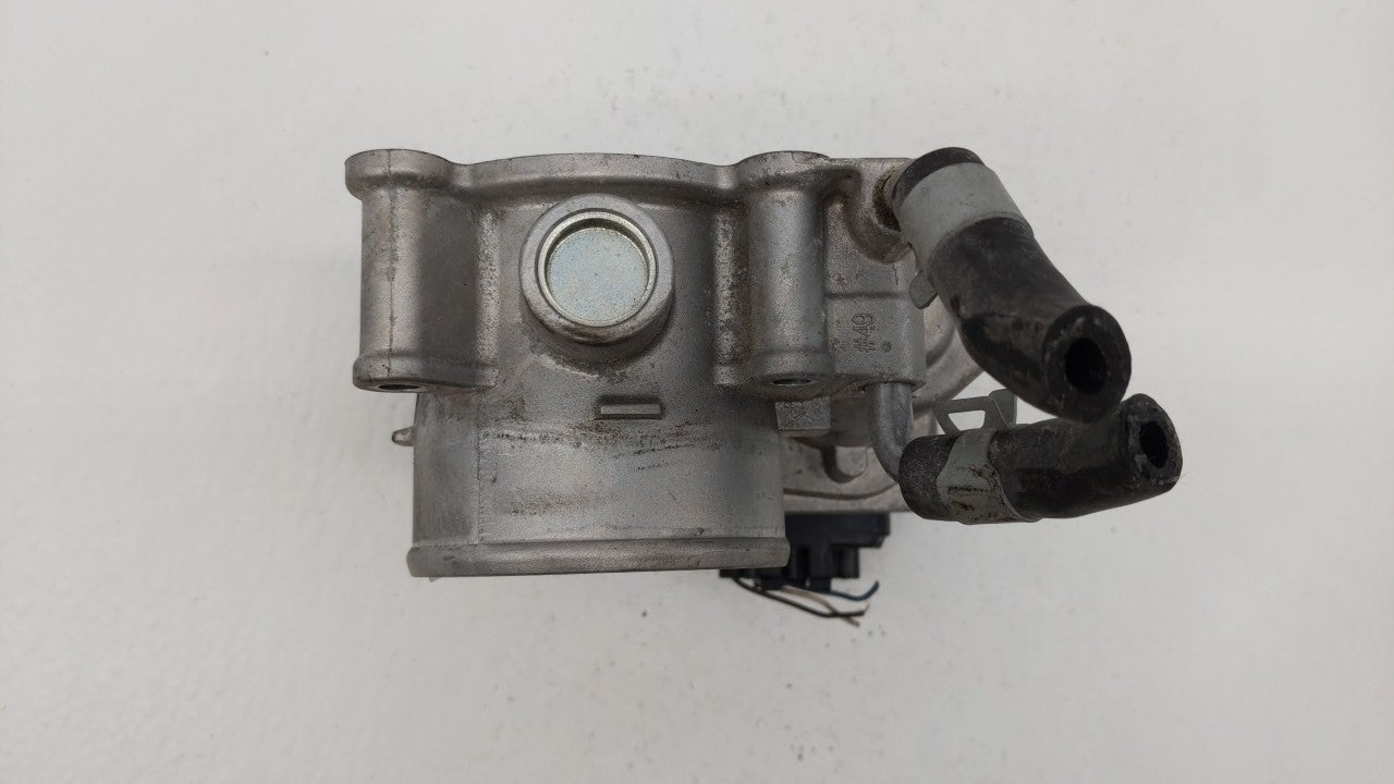 2011-2018 Hyundai Elantra Throttle Body P/N:35100-2E000 Fits Fits 2011 2012 2013 2014 2015 2016 2017 2018 2019 OEM Used Auto