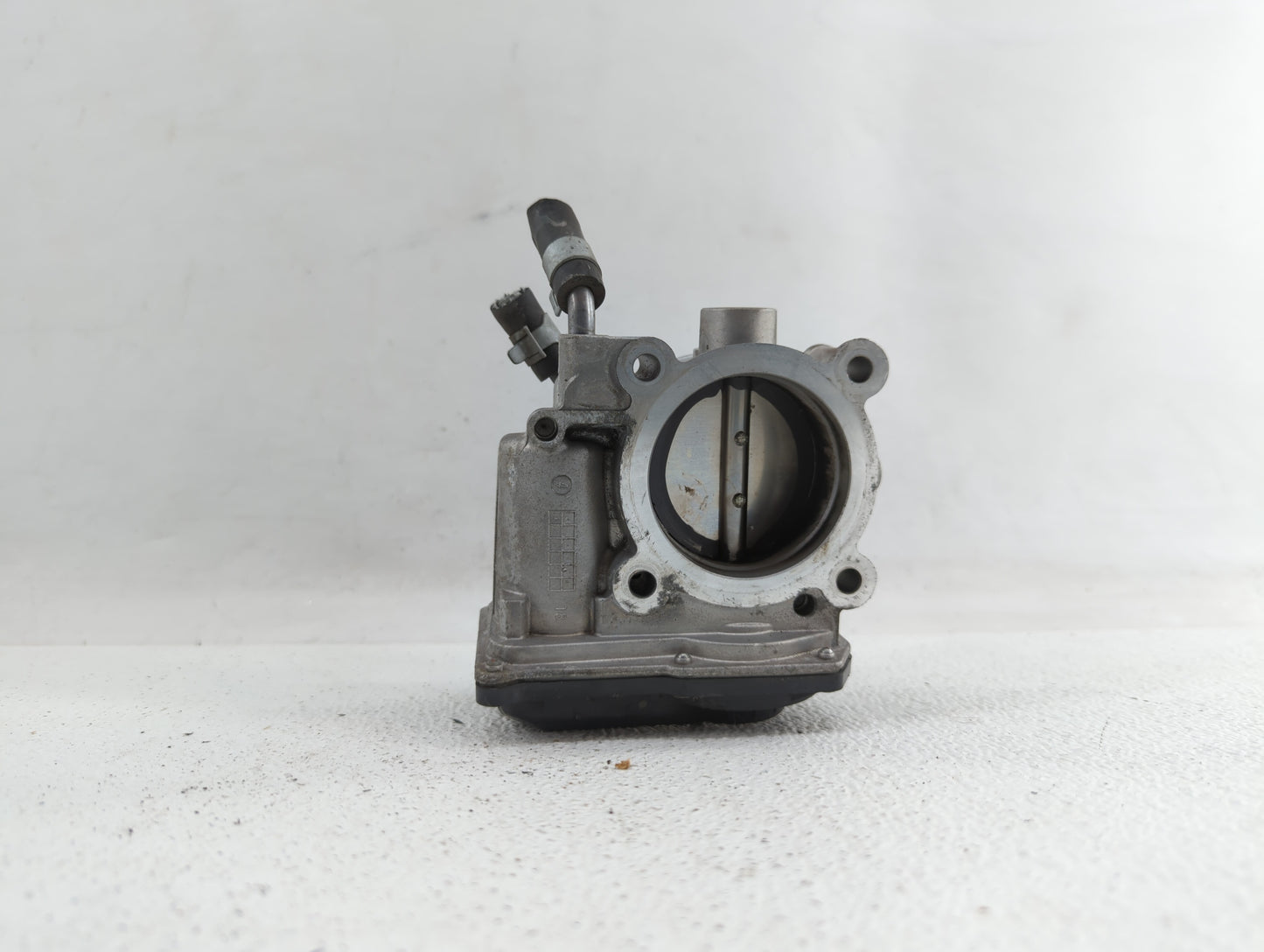 2011-2018 Hyundai Elantra Throttle Body P/N:35100-2E710 35100-2E000 Fits Fits 2011 2012 2013 2014 2015 2016 2017 2018 2019 O