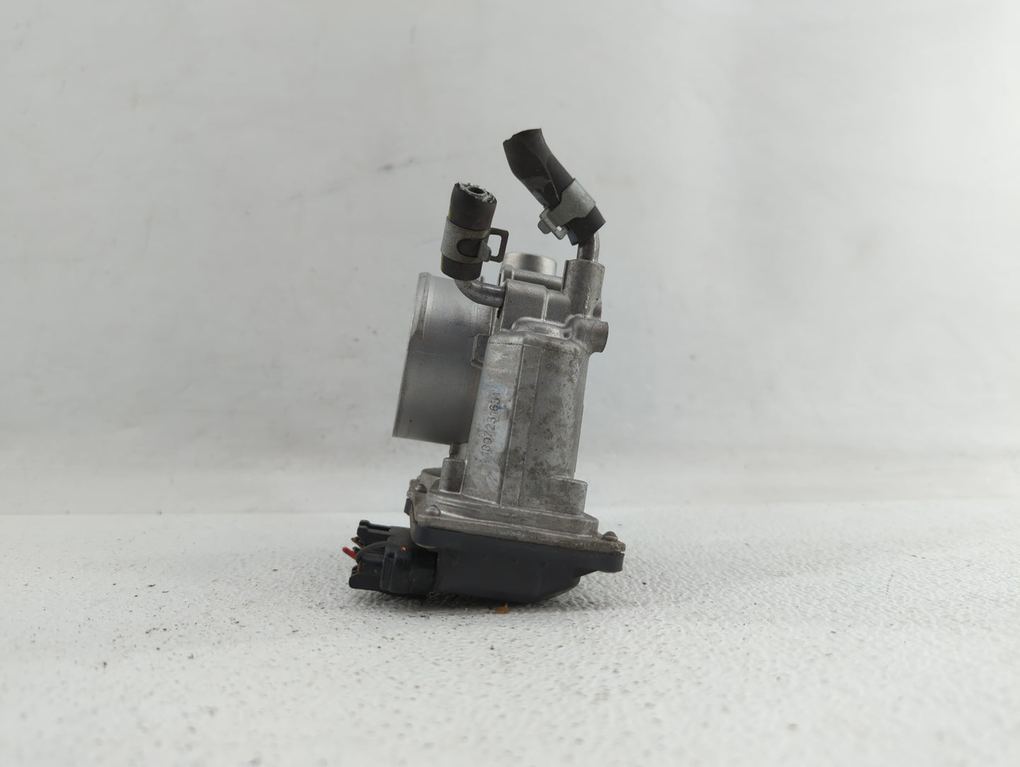 2011-2018 Hyundai Elantra Throttle Body P/N:35100-2E710 35100-2E000 Fits Fits 2011 2012 2013 2014 2015 2016 2017 2018 2019 O
