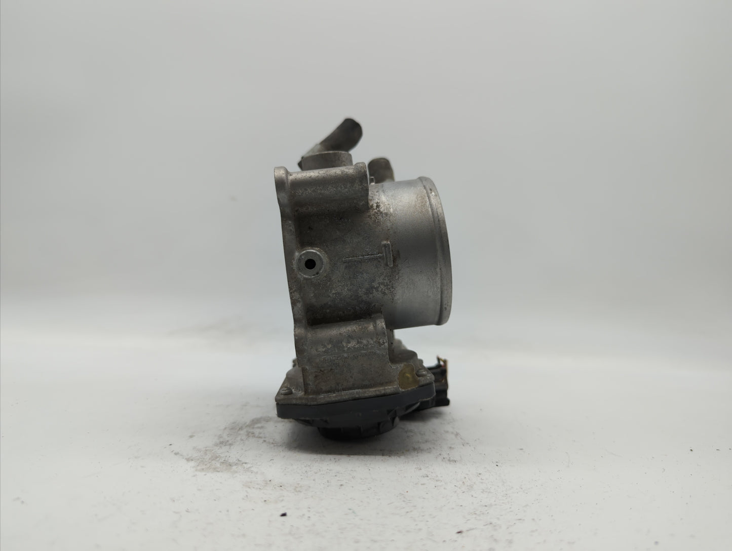 2011-2018 Hyundai Elantra Throttle Body P/N:35100-2E710 35100-2E000 Fits Fits 2011 2012 2013 2014 2015 2016 2017 2018 2019 O