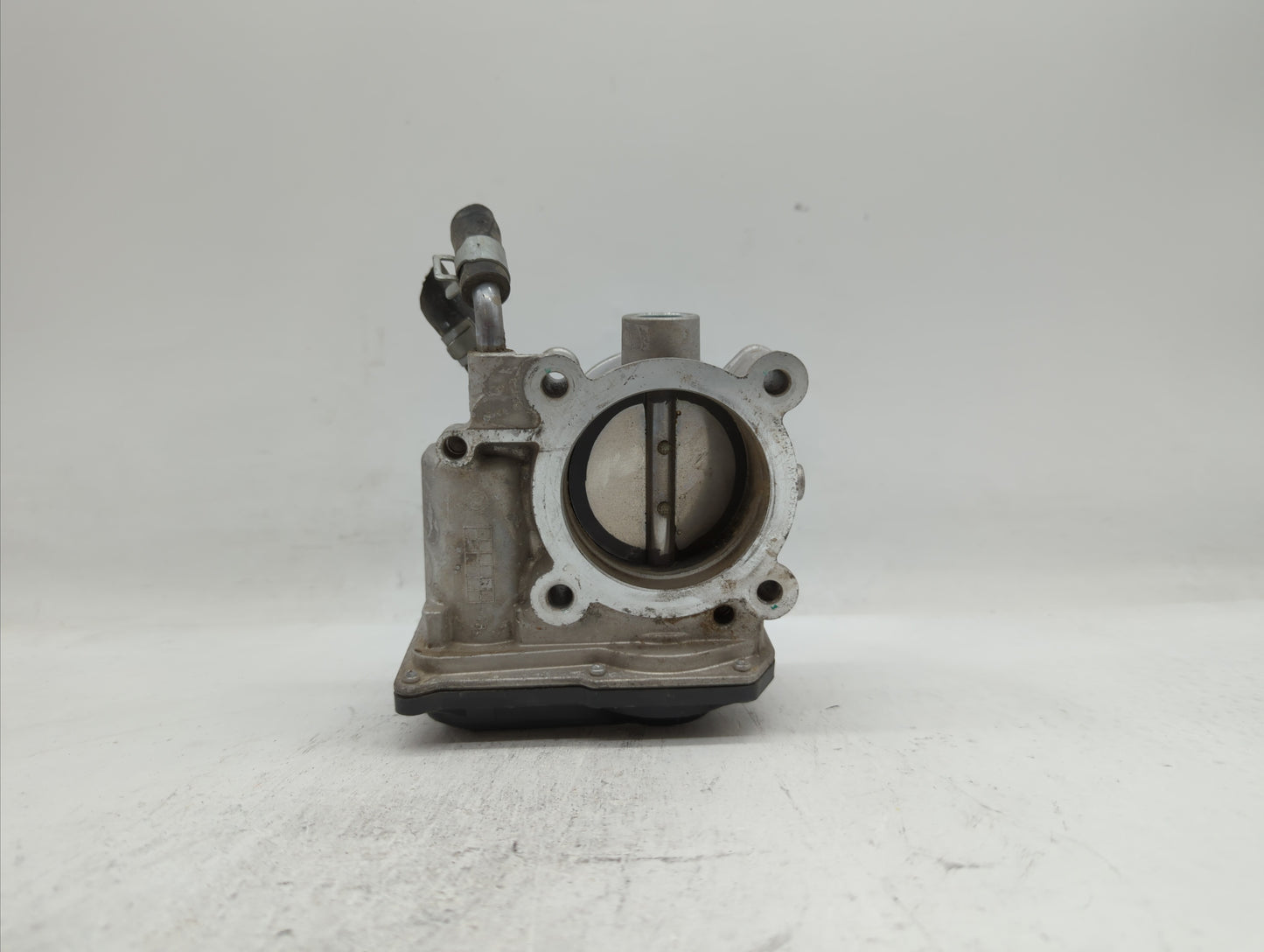 2011-2018 Hyundai Elantra Throttle Body P/N:35100-2E000 1302150124 Fits Fits 2011 2012 2013 2014 2015 2016 2017 2018 2019 OE
