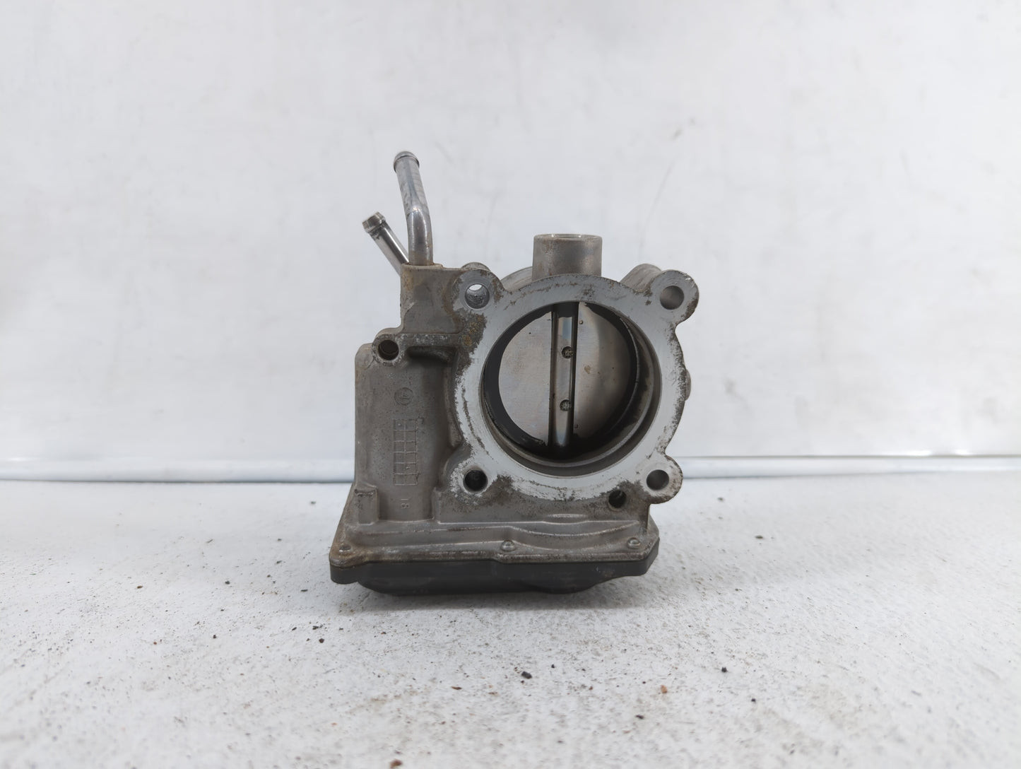 2011-2018 Hyundai Elantra Throttle Body P/N:35100-2E000 1302150124 Fits Fits 2011 2012 2013 2014 2015 2016 2017 2018 2019 OE