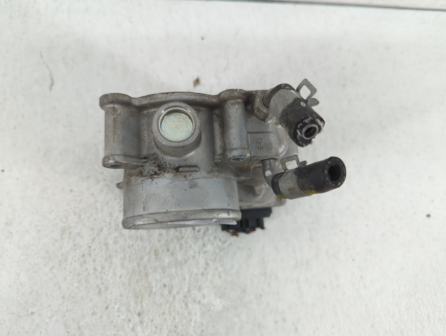 2011-2018 Hyundai Elantra Throttle Body P/N:35100-2E000 1302150124 Fits Fits 2011 2012 2013 2014 2015 2016 2017 2018 2019 OE