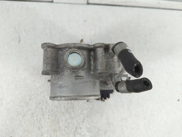 2011-2018 Hyundai Elantra Throttle Body P/N:35100-2E000 1302150124 Fits Fits 2011 2012 2013 2014 2015 2016 2017 2018 2019 OEM Used Auto Parts