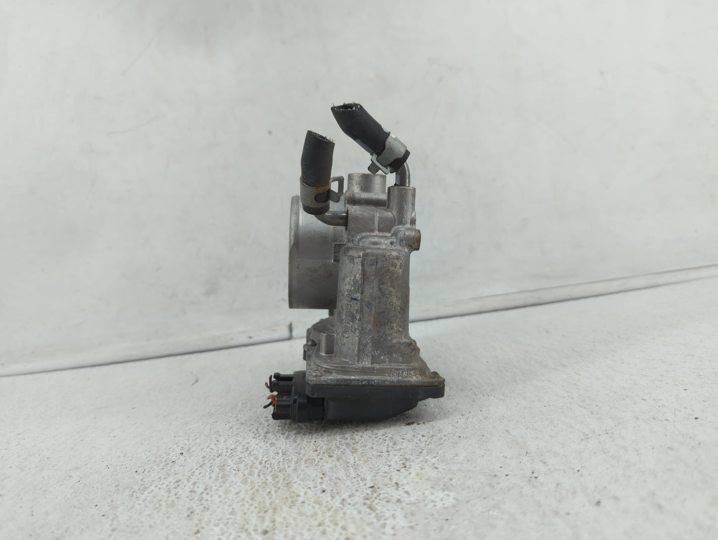 2011-2018 Hyundai Elantra Throttle Body P/N:35100-2E000 1302150124 Fits Fits 2011 2012 2013 2014 2015 2016 2017 2018 2019 OE