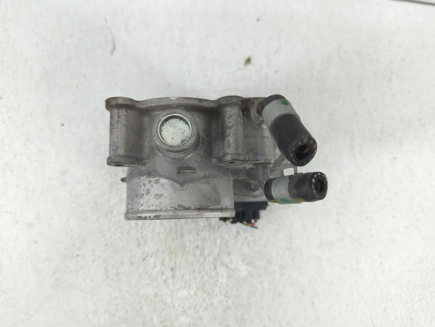 2011-2018 Hyundai Elantra Throttle Body P/N:35100-2E000 1302150124 Fits Fits 2011 2012 2013 2014 2015 2016 2017 2018 2019 OE