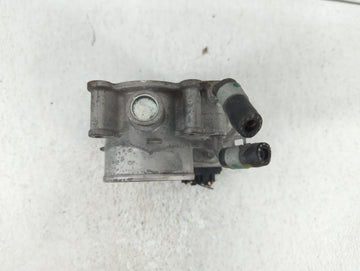2011-2018 Hyundai Elantra Throttle Body P/N:35100-2E000 1302150124 Fits Fits 2011 2012 2013 2014 2015 2016 2017 2018 2019 OEM Used Auto Parts