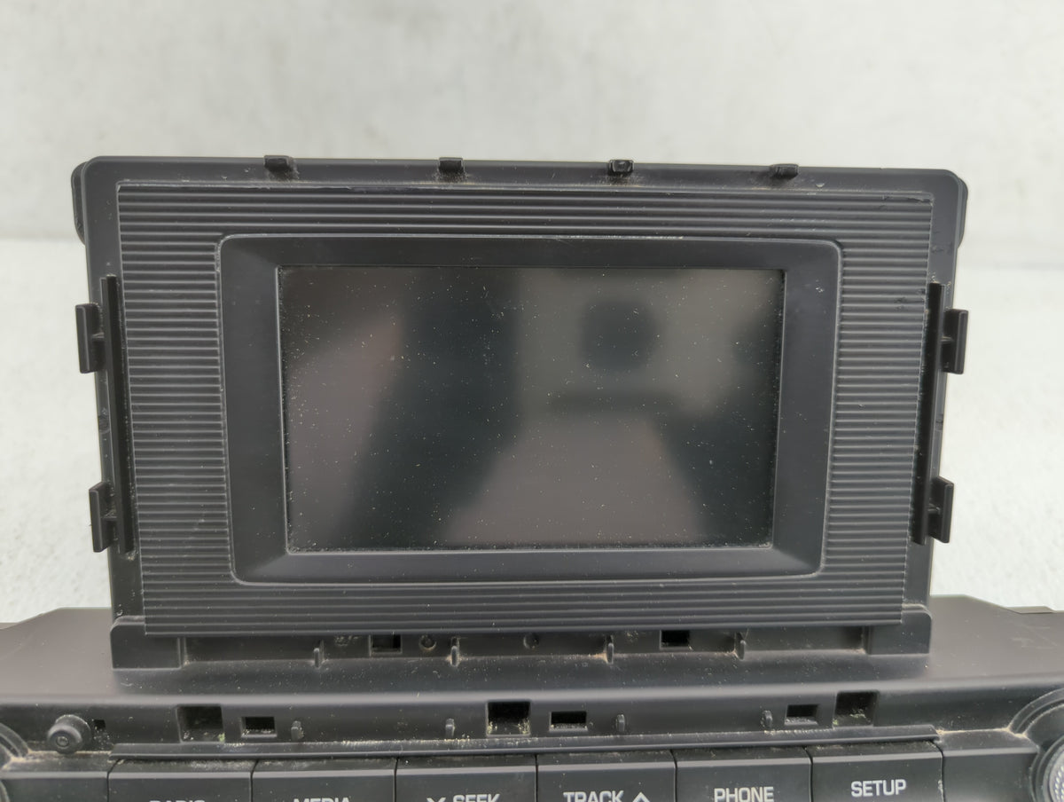 2019 Hyundai Elantra Am Fm Cd Player Radio Receiver - Oemusedautoparts1.com
