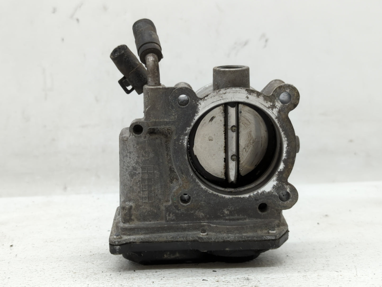 2011-2020 Hyundai Elantra Throttle Body P/N:35100-2E000 35100-2E710 Fits OEM Used Auto Parts - Oemusedautoparts1.com