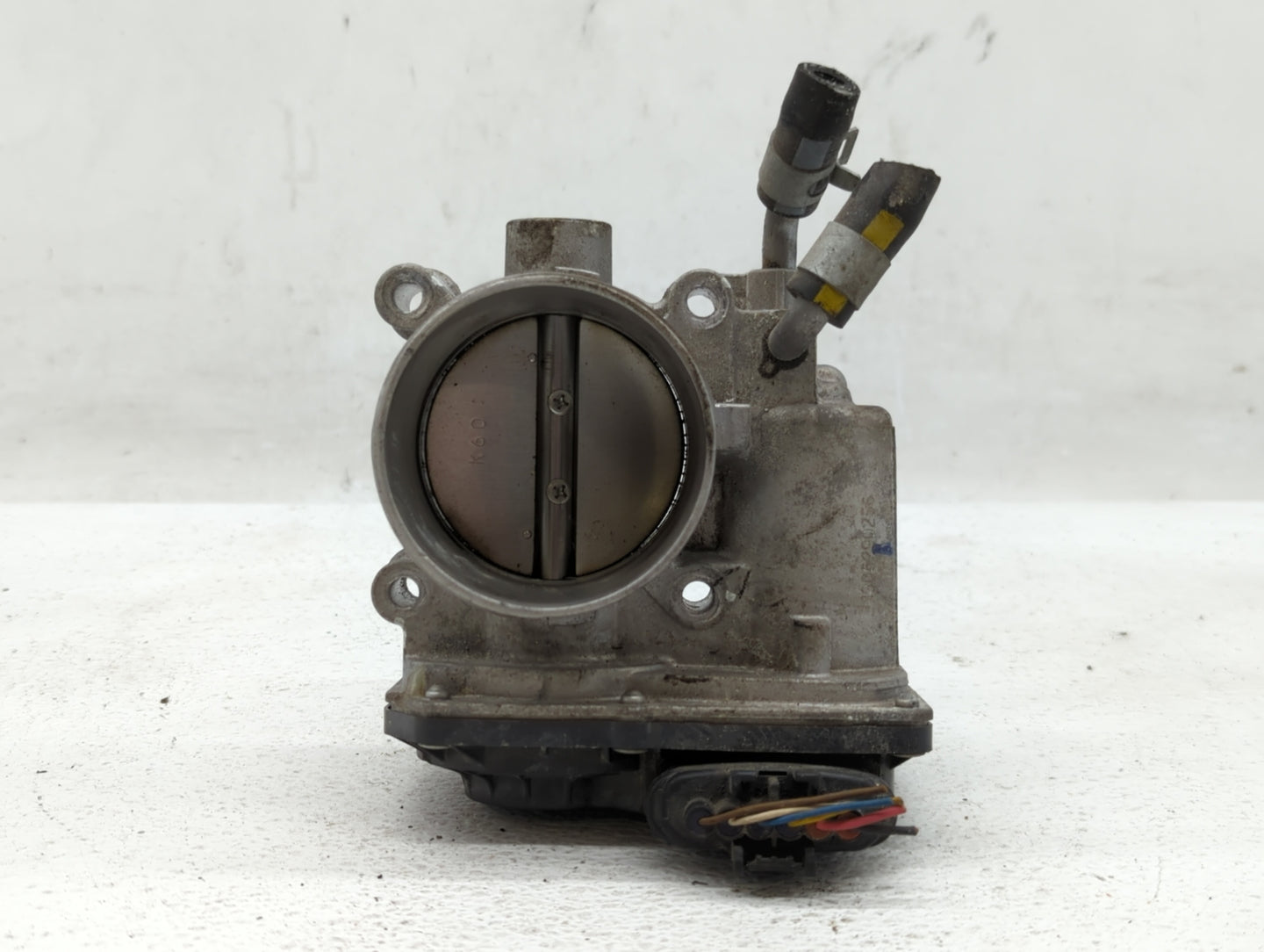 2011-2020 Hyundai Elantra Throttle Body P/N:35100-2E000 35100-2E710 Fits OEM Used Auto Parts - Oemusedautoparts1.com