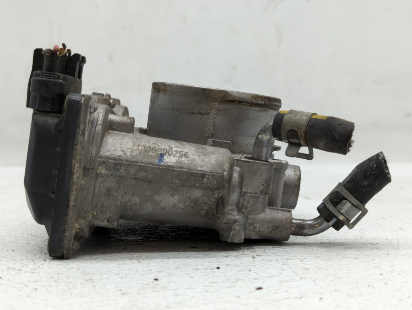 2011-2020 Hyundai Elantra Throttle Body P/N:35100-2E000 35100-2E710 Fits OEM Used Auto Parts - Oemusedautoparts1.com