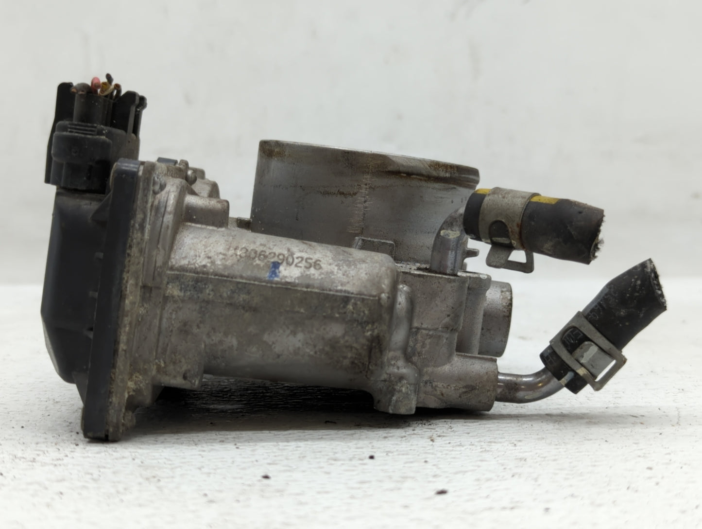 2011-2020 Hyundai Elantra Throttle Body P/N:35100-2E000 35100-2E710 Fits OEM Used Auto Parts - Oemusedautoparts1.com