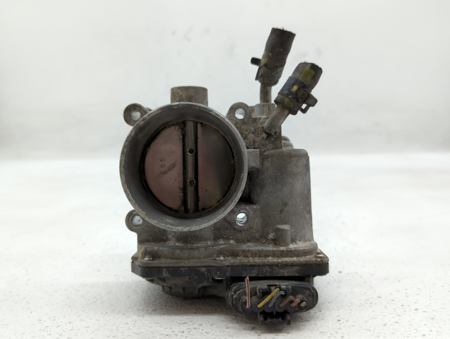 2011-2020 Hyundai Elantra Throttle Body P/N:35100-2E000 35100-2E710 Fits OEM Used Auto Parts - Oemusedautoparts1.com