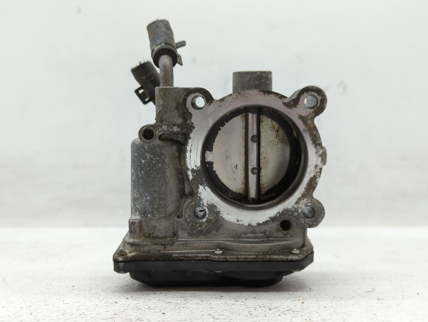 2011-2020 Hyundai Elantra Throttle Body P/N:35100-2E000 35100-2E710 Fits OEM Used Auto Parts - Oemusedautoparts1.com