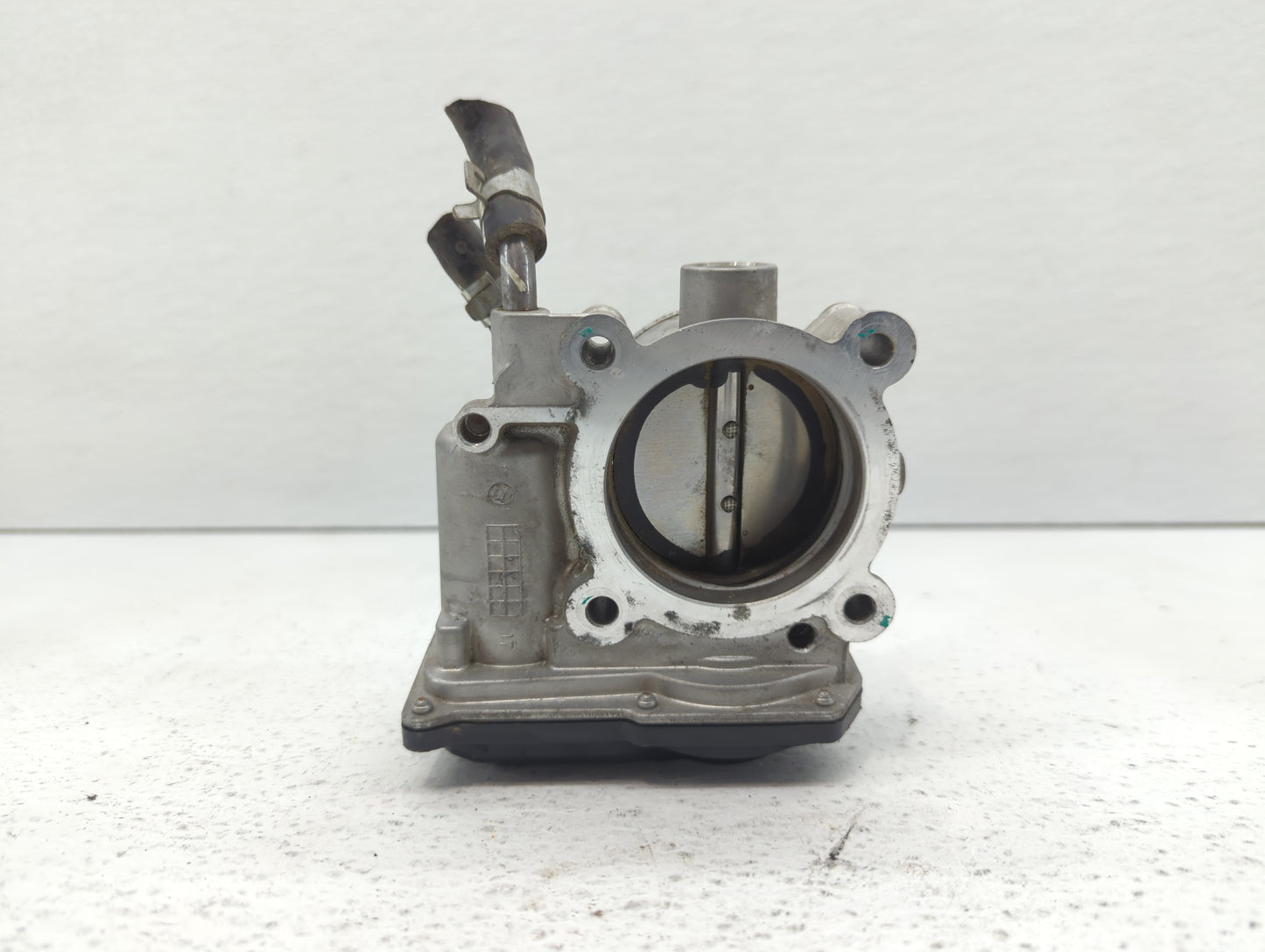 2011-2020 Hyundai Elantra Throttle Body P/N:35100-2E000 35100-2E710 Fits OEM Used Auto Parts - Oemusedautoparts1.com