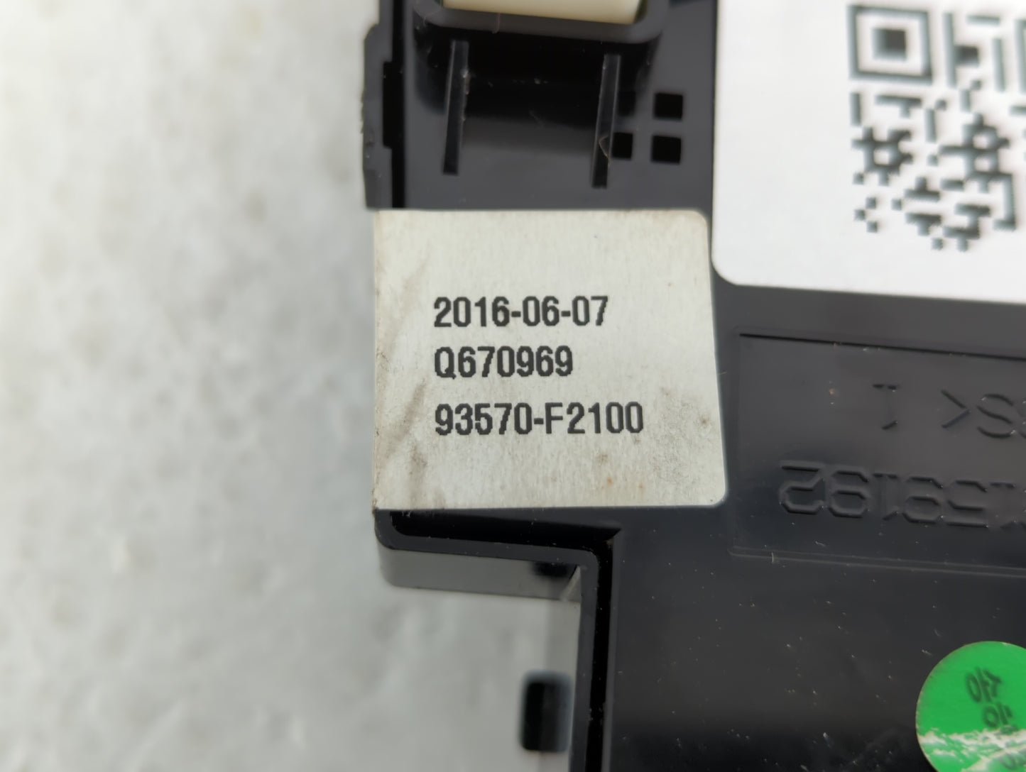 2017-2020 Hyundai Elantra Master Power Window Switch Replacement Driver Side Left P/N:93570-F2100 93570-3X030 Fits OEM Used 