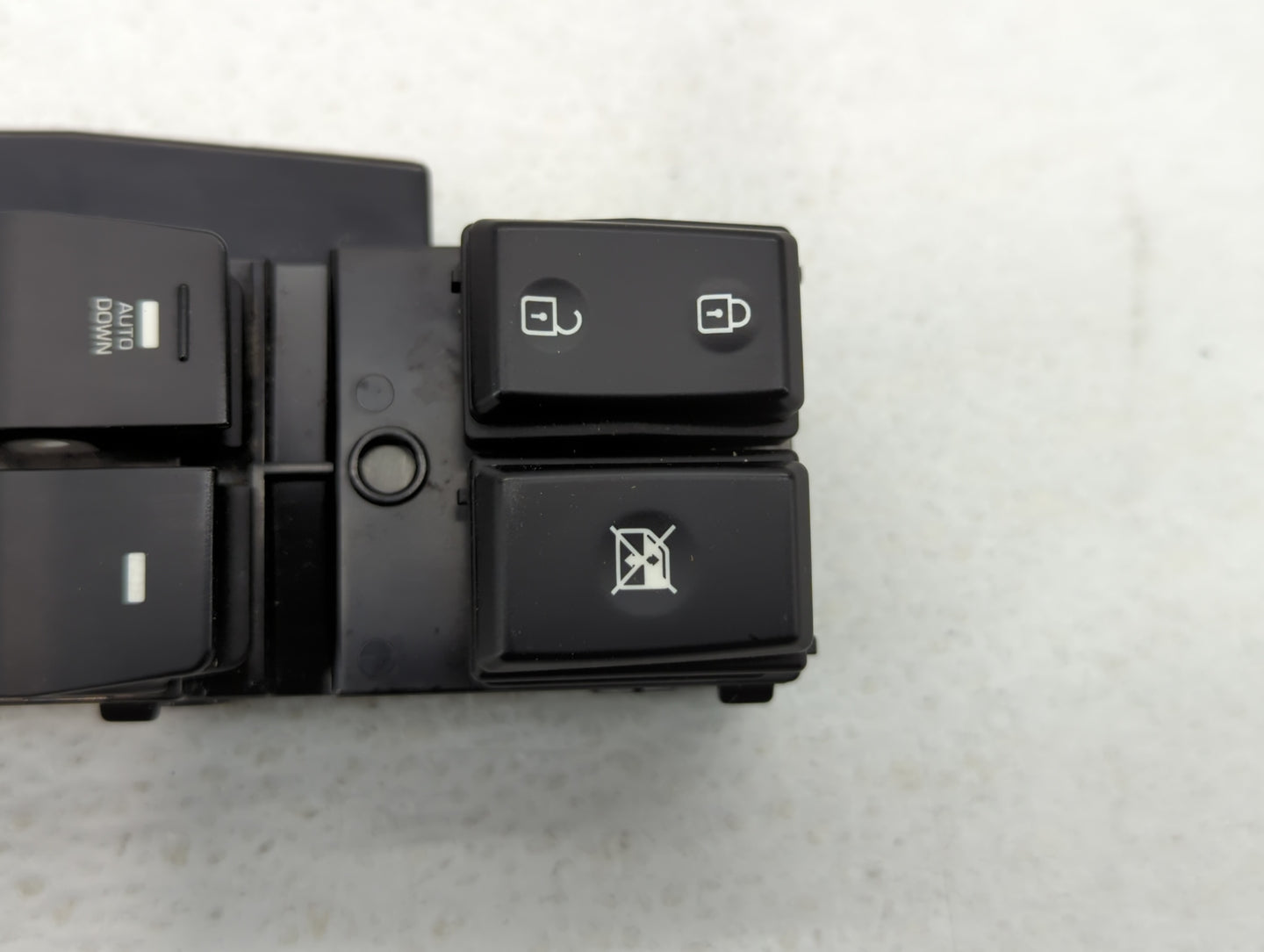 2017-2020 Hyundai Elantra Master Power Window Switch Replacement Driver Side Left P/N:93570F2100 Fits Fits 2017 2018 2019 20