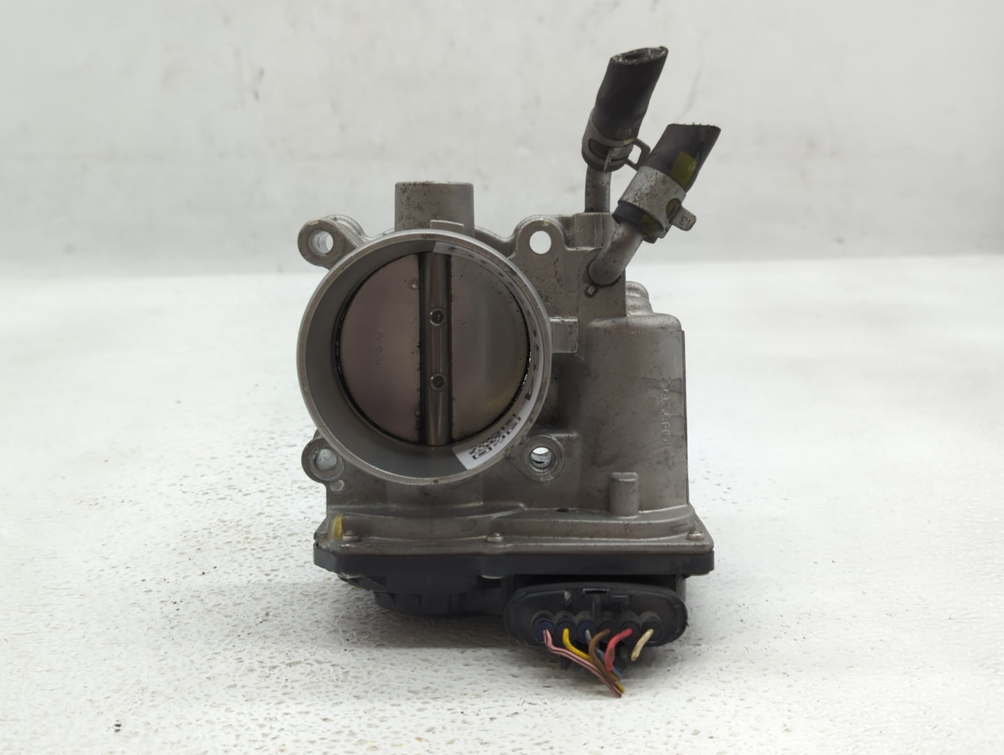 2011-2020 Hyundai Elantra Throttle Body P/N:35100-2E000 Fits Fits 2011 2012 2013 2014 2015 2016 2017 2018 2019 2020 2021 OEM