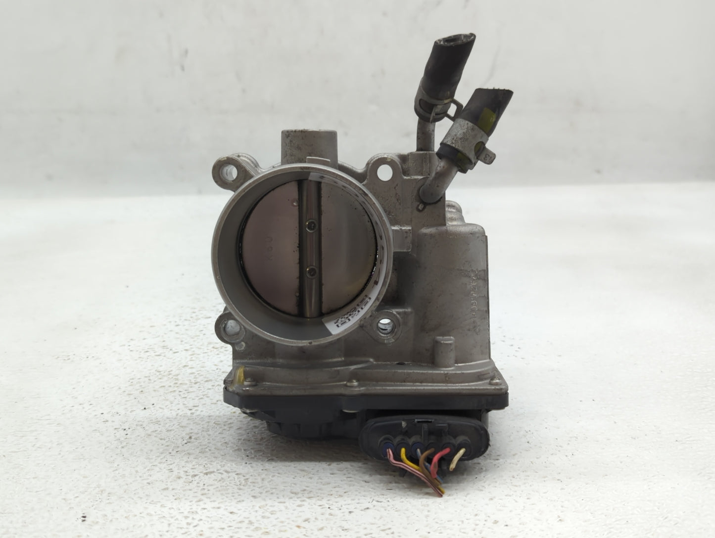 2011-2020 Hyundai Elantra Throttle Body P/N:35100-2E000 Fits Fits 2011 2012 2013 2014 2015 2016 2017 2018 2019 2020 2021 OEM