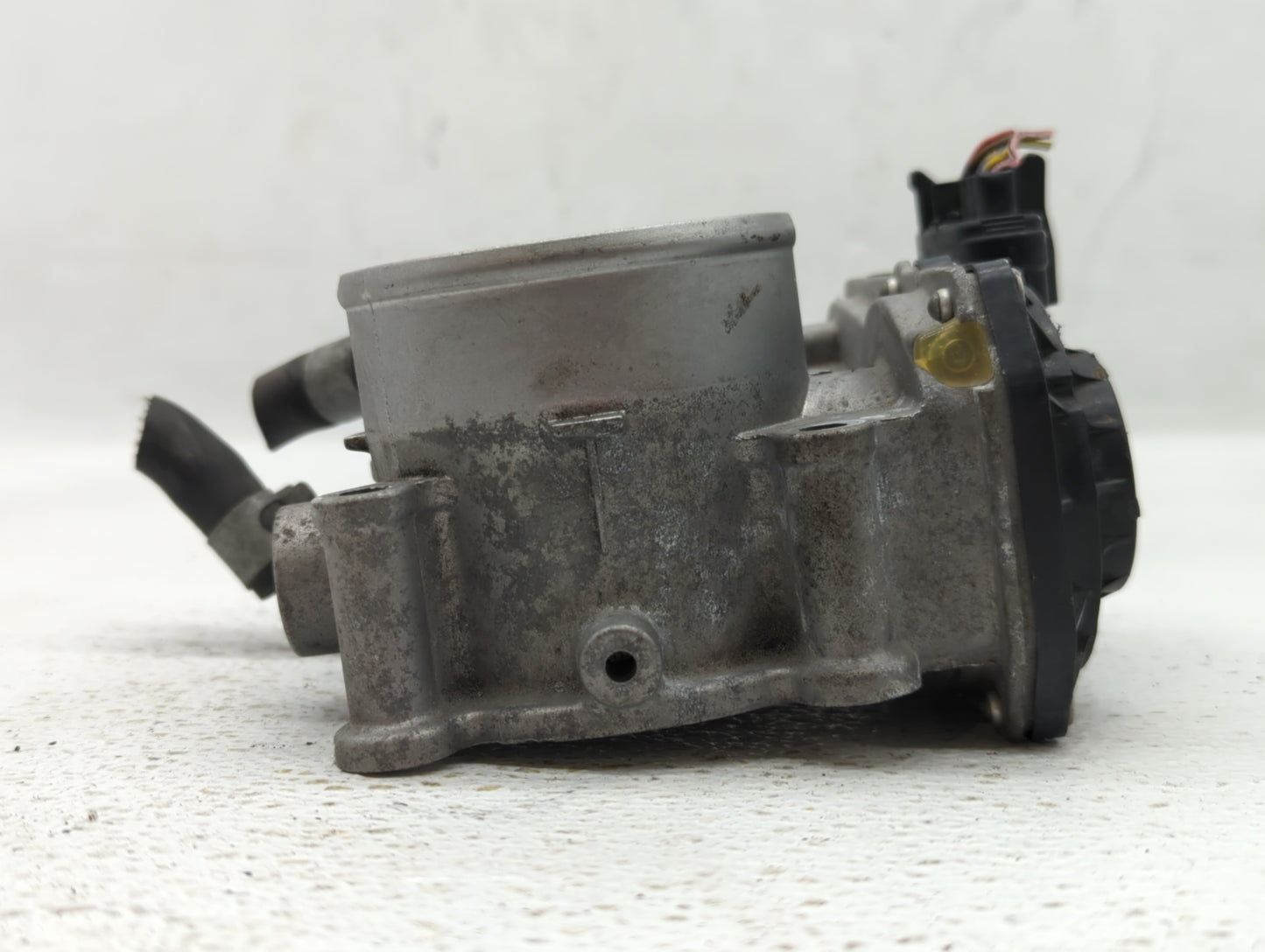 2011-2020 Hyundai Elantra Throttle Body P/N:35100-2E000 Fits Fits 2011 2012 2013 2014 2015 2016 2017 2018 2019 2020 2021 OEM