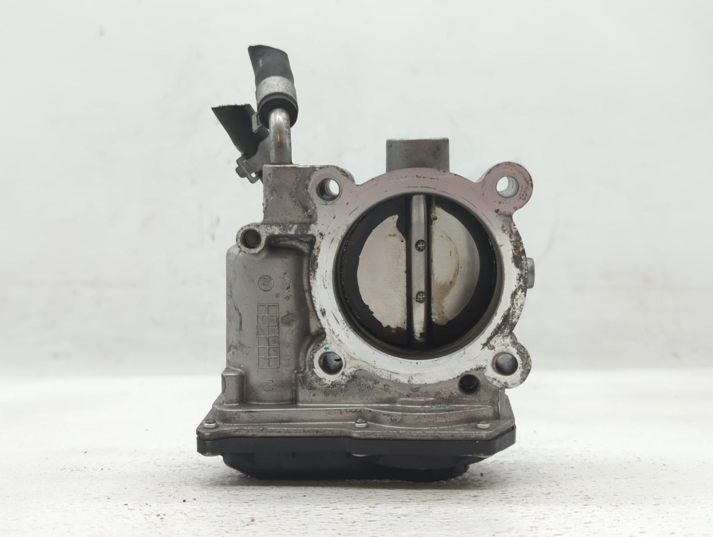 2011-2020 Hyundai Elantra Throttle Body P/N:35100-2E000 Fits Fits 2011 2012 2013 2014 2015 2016 2017 2018 2019 2020 2021 OEM