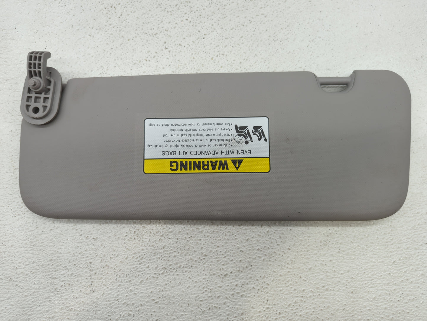 2017-2020 Hyundai Elantra Sun Visor Shade Replacement Passenger Right Mirror Fits Fits 2017 2018 2019 2020 OEM Used Auto Par