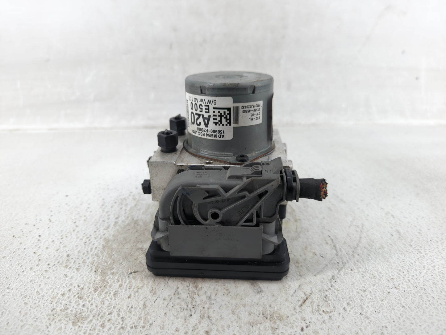 2017-2019 Hyundai Elantra ABS Pump Control Module Replacement P/N:61589-45200 Fits Fits 2017 2018 2019 OEM Used Auto Parts -