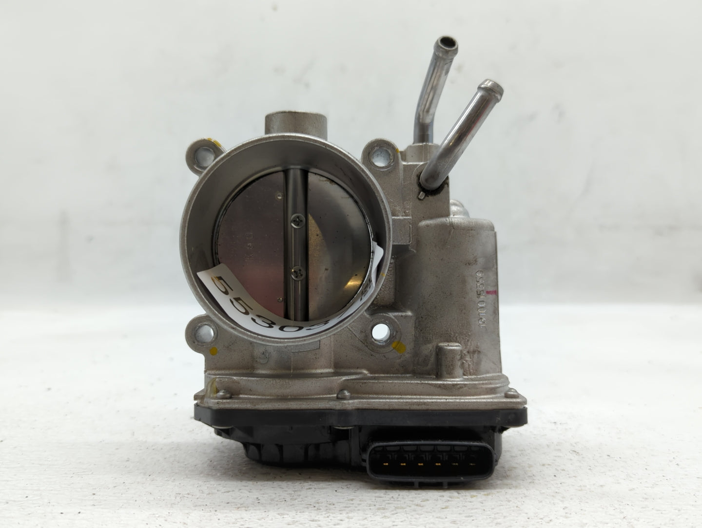 2011-2020 Hyundai Elantra Throttle Body P/N:35100-2E000 Fits Fits 2011 2012 2013 2014 2015 2016 2017 2018 2019 2020 2021 OEM